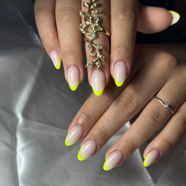 perfect cute girl ljetni nokti GRADIVNI GEL CICI NAILS