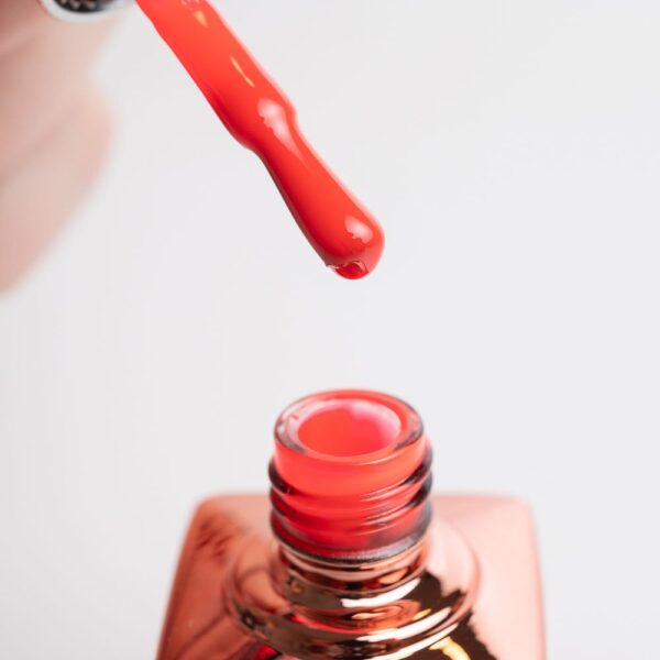 16 - Hot red 15ml