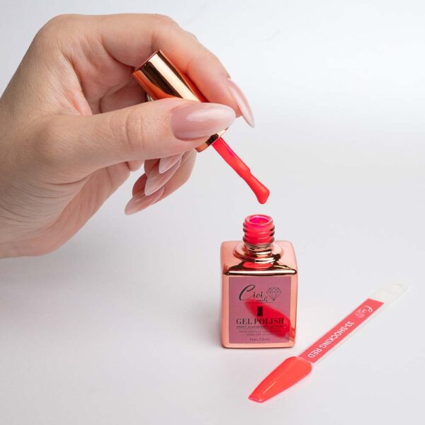33 - Shocking red 15ml