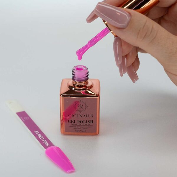 83 - Neo pink 15ml - neon ružičasta nijansa za odvažnu i upečatljivu manikuru