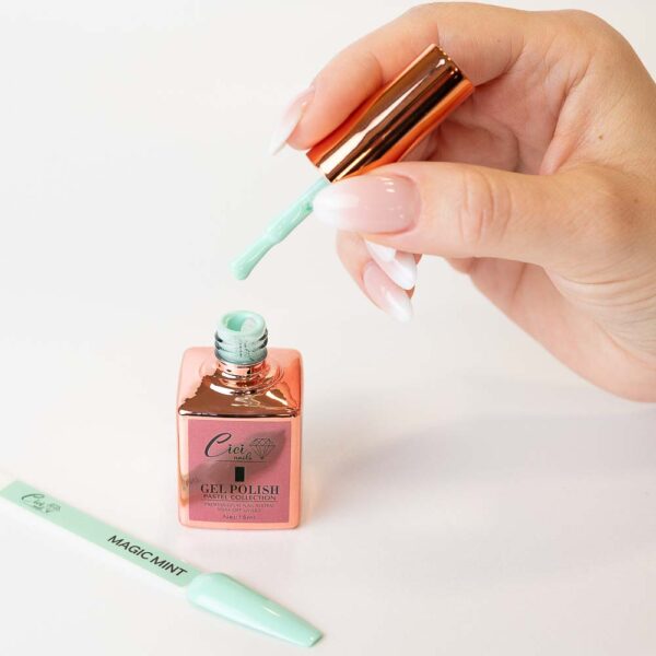 Magic Mint 15ml – pastelna mint nijansa trajnog laka