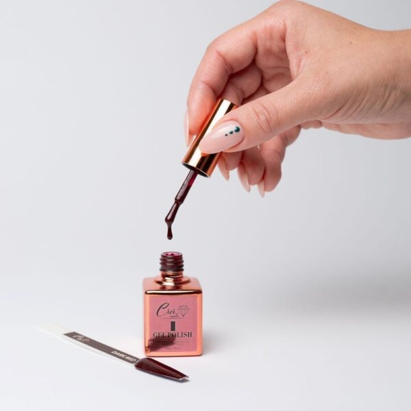 Dark red 15ml - klasična tamnocrvena elegancija