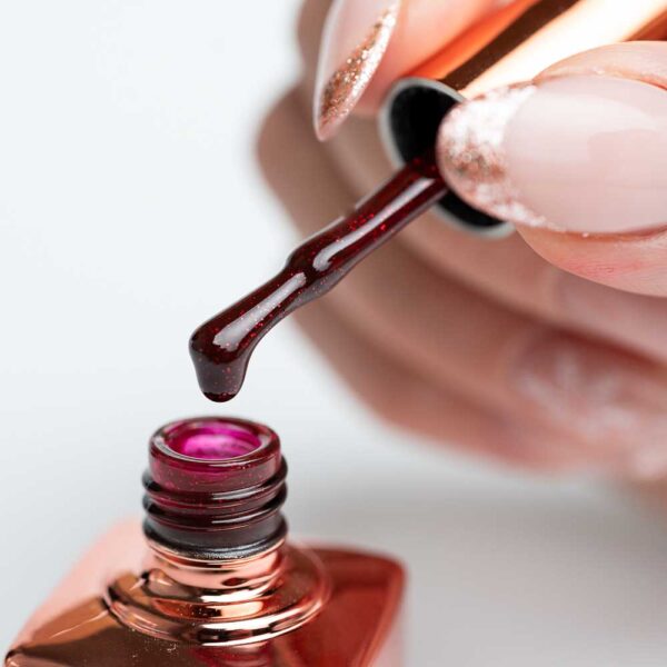 Madonna 15ml – blistava rubin crvena nijansa