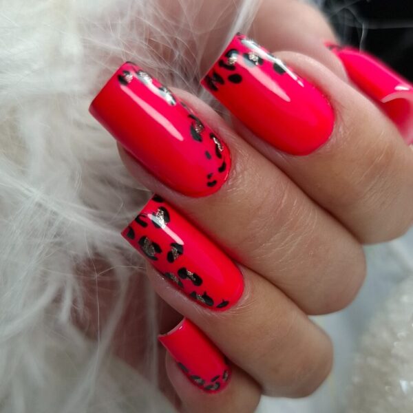 gelpolish 212 tropical coral trajni lak roza