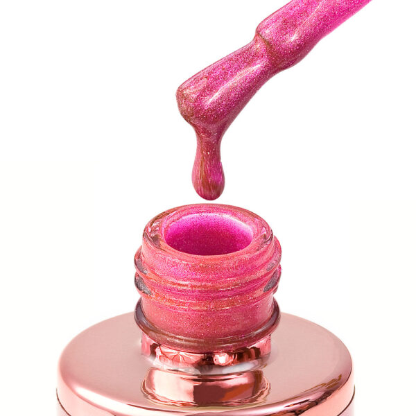 215 coral bloom 15 ml – svježa koraljna nijansa za proljetne manikure