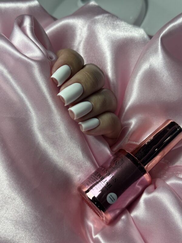 gelpolish 202 pearl essence trajni lak bijeli