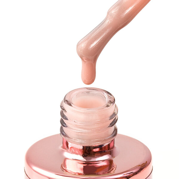 build base chic shine 15ml baza za nokte