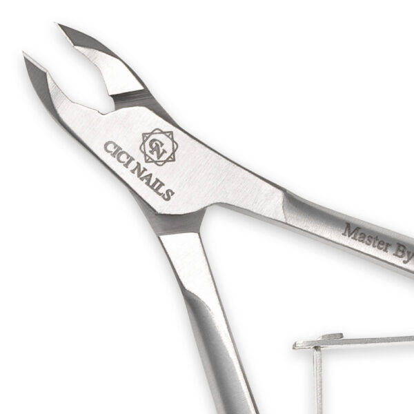 master by mateo 2 profesionalna kliješta za kožicu cuticle nippers extra quality master by mateo 3mm