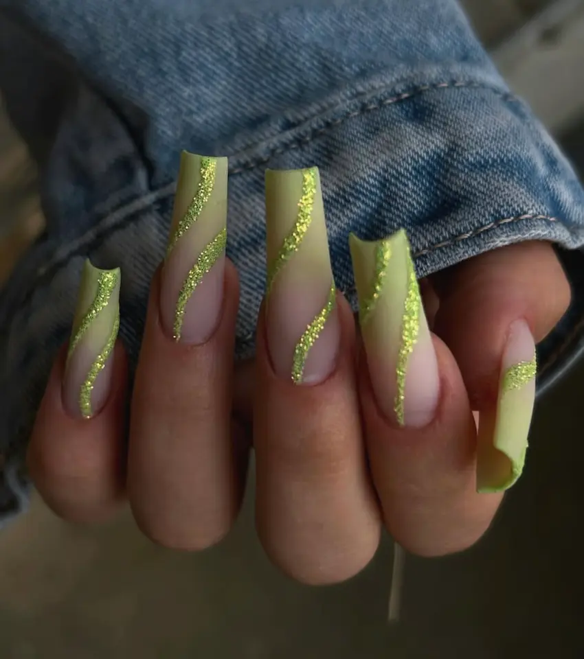 top 5 globalnih nail art trendova 2025