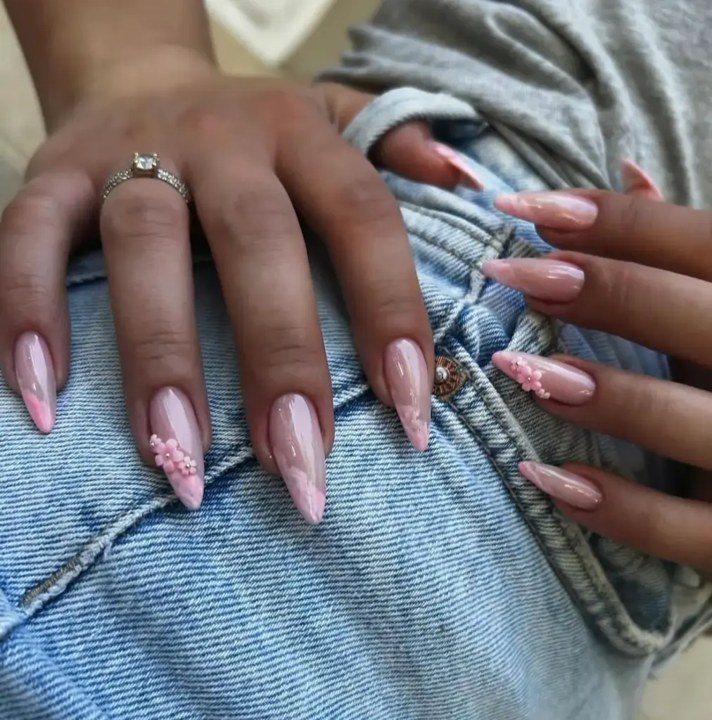 baby pink nokti
