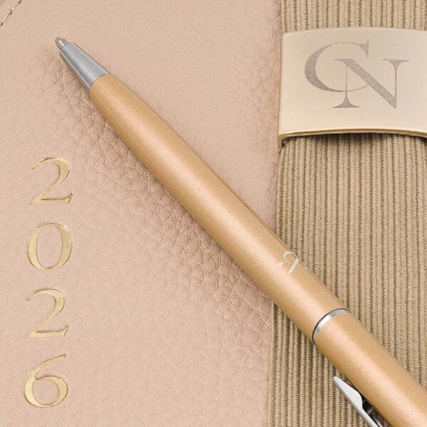 planer beige 2026 – elegancija i organizacija sve u jednom