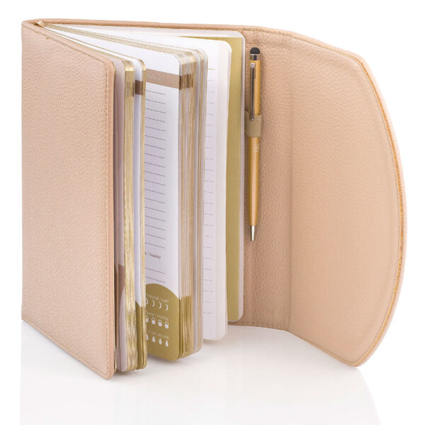 planer beige 2026 – elegancija i organizacija