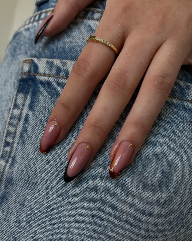 elegantan french cici nails