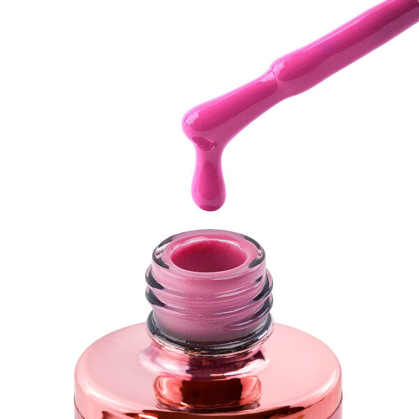 266 plum velvet 15ml trajni lak u baršun ružičastoj nijansi